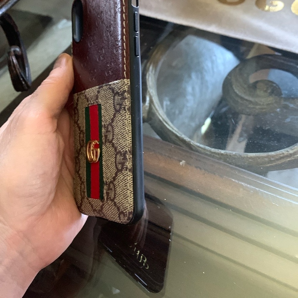 GG Collection Brown and Tan Phone Case with Luxurious Design it did not fit mine - Picture 5 of 8